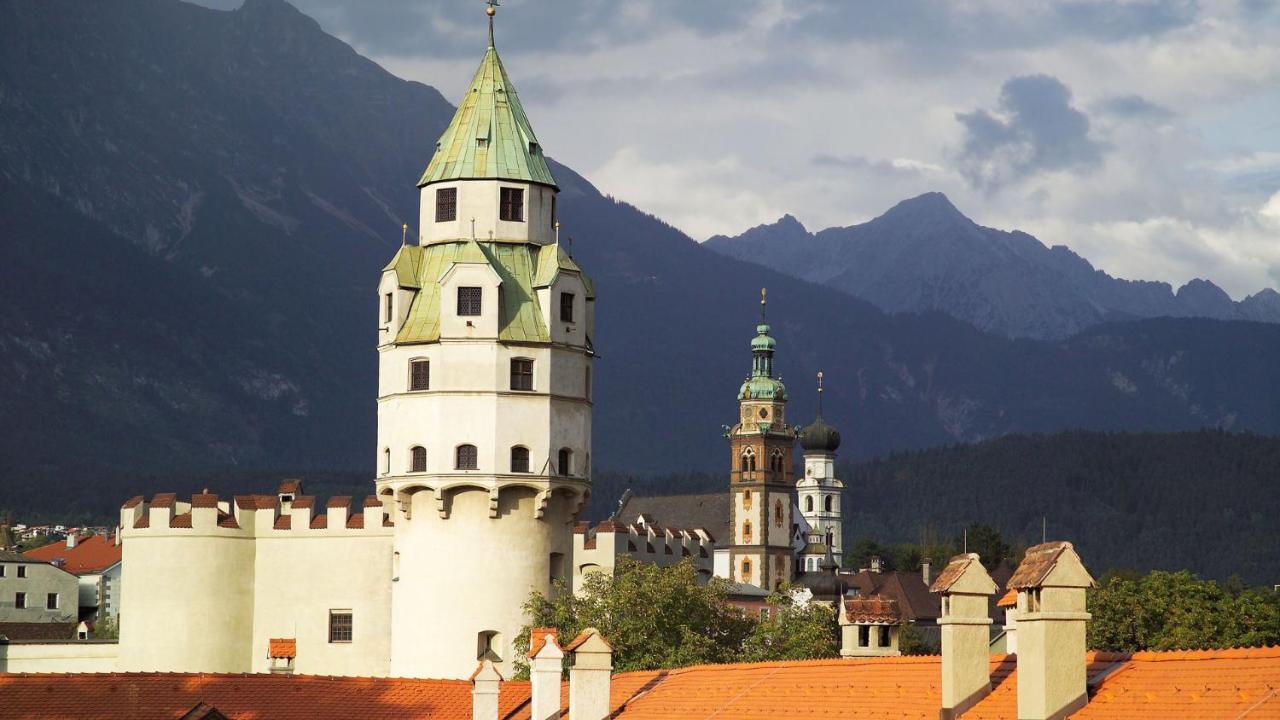 Hotel kontor Hall in Tirol Buitenkant foto