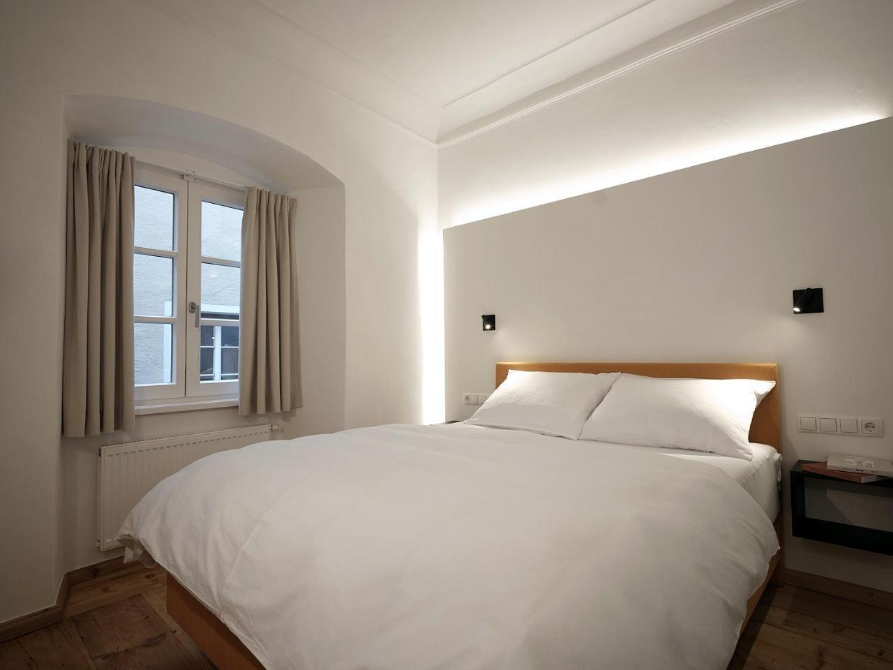 Hotel kontor Hall in Tirol Buitenkant foto